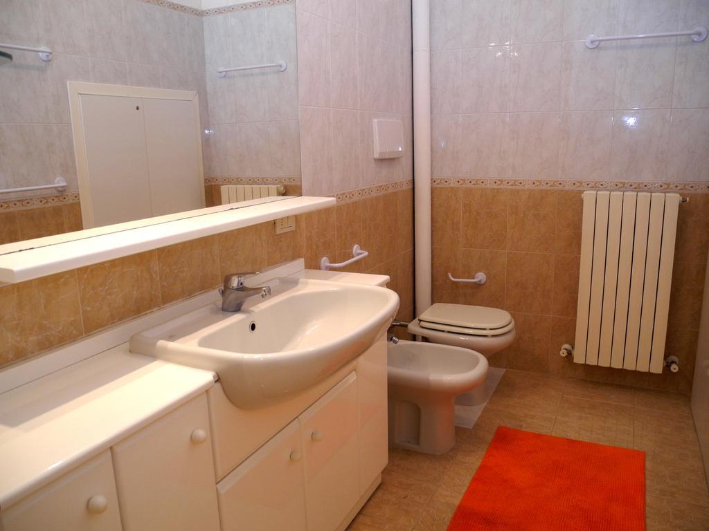 Collemare Pesaro Quarto foto